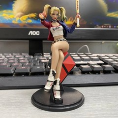 Harley Quinn Suicide Squad Figure DC Comics Baseball Bat Sitting Replica Toy