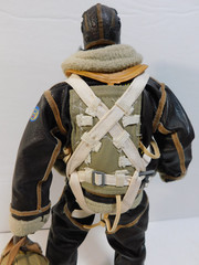21st Century Toys WW2 Winter B-17 Waist Gunner w/ Parachute Bag Oxygen Mask