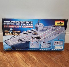 1998 RedBox Toys Independence U.S Aircraft Carrier Ship 31″, W/ 6 Die Cast Plane