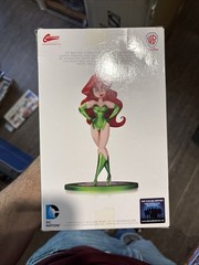 DC Collectible 2013 New York Comic Con Poison Ivy Figure (New & Sealed)