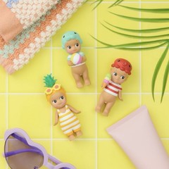 Sonny Angel Summer Vacation Series Sun-Kissed Style (1) Single Blind Box-Sealed