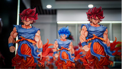 Dragon Ball Super Sanya Goku Blue Red Wukong 33cm LED Anime Statue Figure