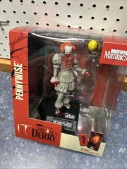 Pennywise Bloody (IT: Welcome to Derry) 6″ Posed Figure McFarlane Toys NOT MINT