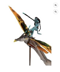 McFarlane Toys Avatar Tonowari Skimwing Boxed Glow in the Dark Action Figure Set