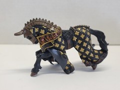 Papo Medieval Knight Action Figure Fantasy Cavalry Horse Bull Black Gold Ox Cow