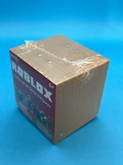 Sealed ROBLOX Classics Series 2 Wood Color Blind Box Mystery Cube ~New