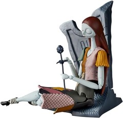 REVOLTECH TIM BURTON’S THE NIGHTMARE BEFORE CHRISTMAS SALLY 175mm / KAIYODO