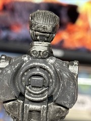 Rare REAL STEEL Atom figure 5″ Series 2 JunkYard Atom Missing Arms Parts/Repair