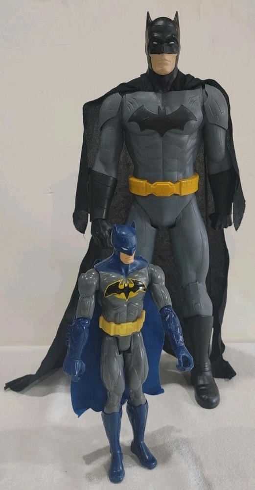 (2) Batman DC Comics Action Figures 20″ 2014 Jakks Pacific & 12″ Mattel