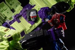 New Bee NB02 ABS Poseable hands for SS86 Devasation,in stock