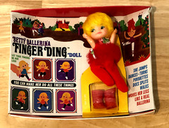 VINTAGE REMCO 1969 BETTY BALLERINA FINGER DING DOLL ACTION FIGURE ORIGINAL BOX