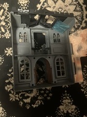 2003 Batman The Animated Series: BatCave/Wayne Manor Playset Incomplete