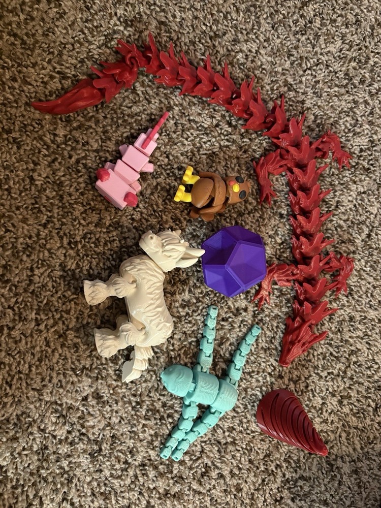 3D Printed Toys 7 Piece. Dragon, Axolotl, Turkey, Highland Cow, Sloth And More ￼