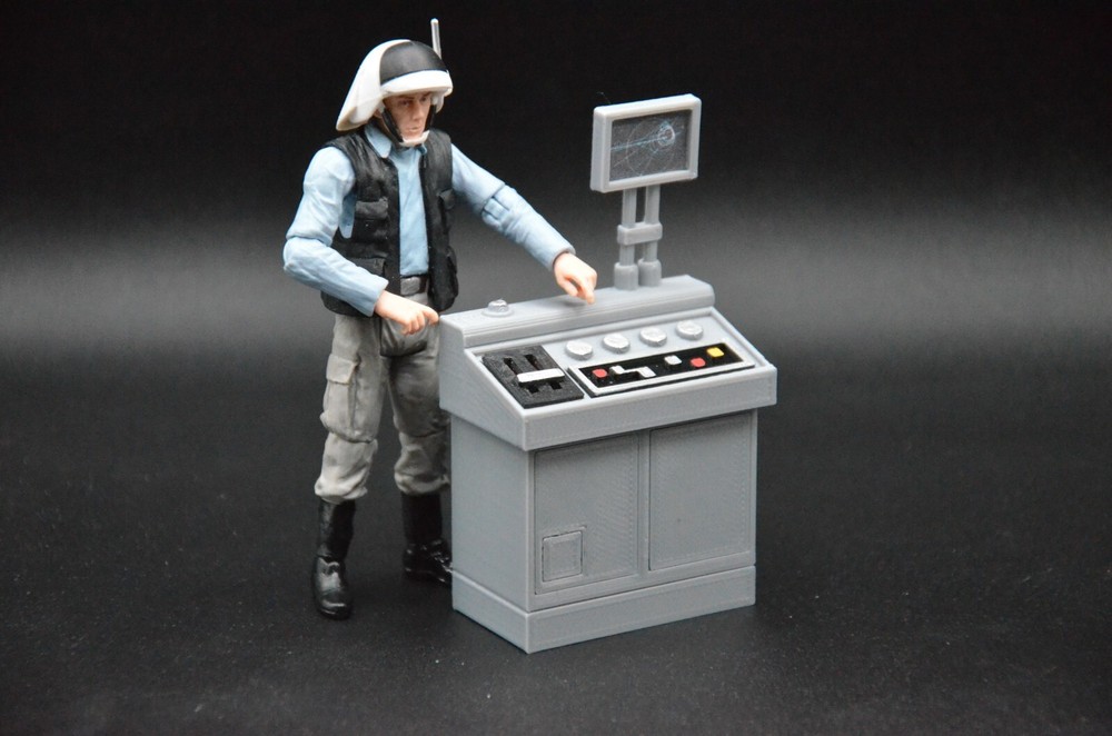 NEVARRO COMPUTER 1:12 & 1:18 SCALE FIGURE DIORAMA GI JOE STAR WARS