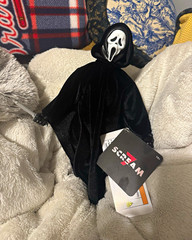 Scream 7 Ghostface talking plush w/ Knife. Collectable #scream7 #horror