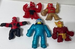 Moose Heroes Of Goo Jit Zu Mixed LOT 5 pc Gooey Stretch Toy Action Figures