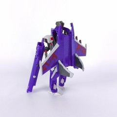 Transformers Skywarp Figure Only Cybertron Deluxe Class – Read