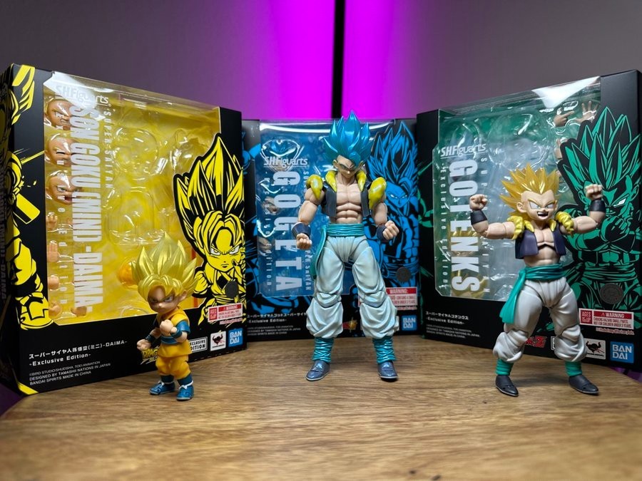 2026 SDCC Ex. SET OF 3 Dragon Ball: Gogeta, Gotenks, Son Goku S.H. Figuarts