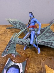 2009 Mattel Avatar Jake Sully & Jake’s Banshee Action Figure Set 3.75” 12×14”
