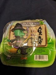Flying Witch Chaser Wacky Wizard Phatmojo Mini Figure