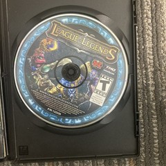 League of Legends Collector’s Pack With Manual And Map Nice