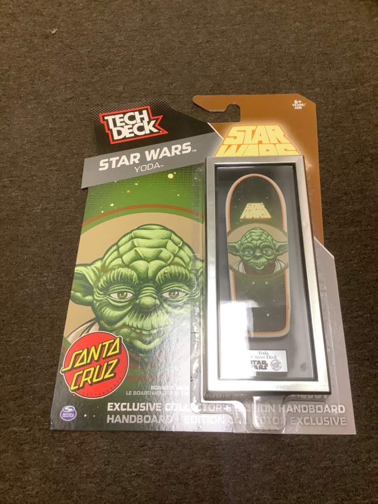 TECH DECK Exclusive Collector’s Edition Hand board Santa Cruz Star Wars Yoda