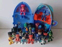 PJ Mask 21 Action Figure Lot & 2 in 1 Headquarters and rocket Ship