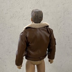 MO-FRJK-TN: 1/12 Brown Leather Zipper Jacket with Fur Collar for 6″ slim body