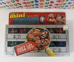 Rare Vintage 1986 Remco Mini Mashers AWA Wrestling 12 Figure Pack Unpunched!