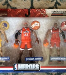NBA HEROES THROWBACK EDITION STEPEN CURRY, LeBRON JAMES, & DERRICK ROSE PLAYSET