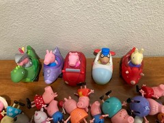2003 Peppa Pig Figure Lot House Carry Case 75+ Figures 5 Cars Furniture Bundle