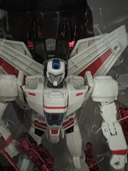 Transformers Jetfire MISB New Generations Thrilling 30 Leader Class
