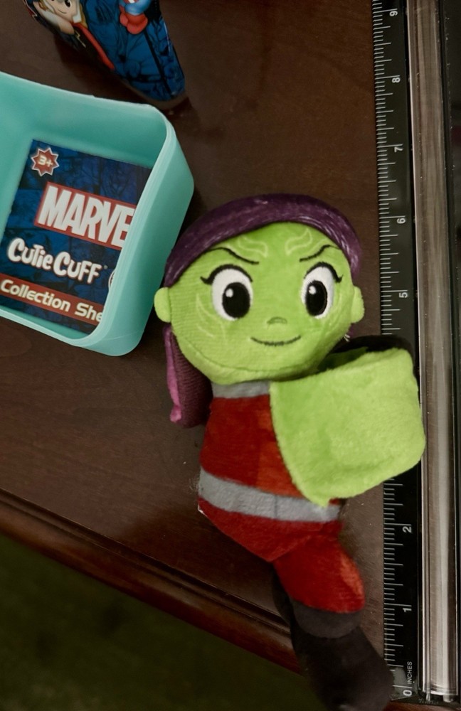 Cutie Cuff Marvel Gamora Guardians Avengers Disney Slap Bracelet Green /Purple