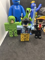 Assorted Roblox toy lot 13 Rainbow Friends Piggy Blind Box Figures + Accessories
