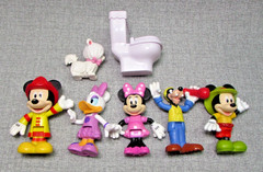 Disney Jr. Mickey Mouse Clubhouse Pals Mickey Minnie Goofy Daisy Snowpuff Toilet