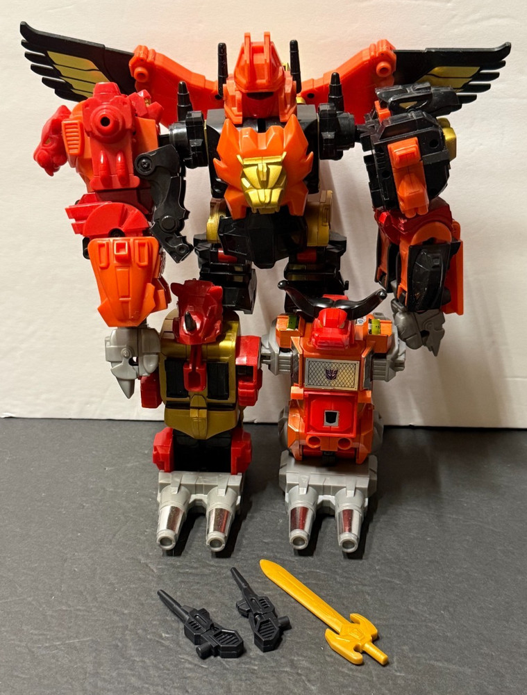 TRANSFORMERS PLATINUM EDITION PREDAKING PREDACONS AS SHOWN AS IS AS FOUND