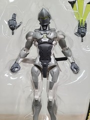 Hasbro Overwatch Ultimates Series Genji Chrome Action Figure NEW