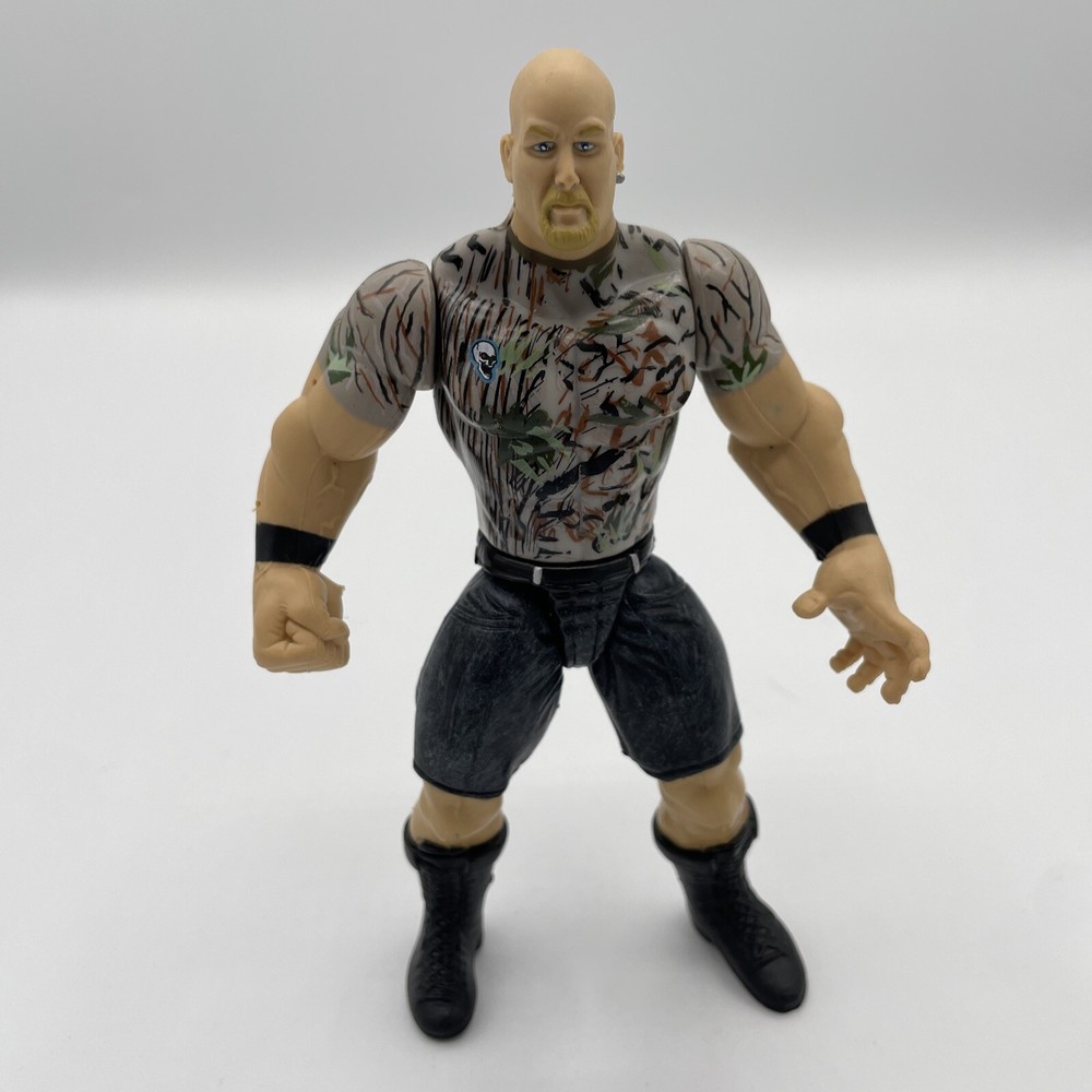 1998 JAKKS BCA BONE CRUSHING ACTION STONE COLD STEVE AUSTIN FIGURE.
