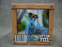 Plunderlings NEW * Captain Teel * Lone Coconut Action Figure Monster Pirate