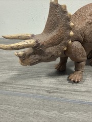 2021 Mattel Jurassic Park Hammond Collection Triceratops Retired Trike JP1