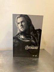Hot Toys Movie Masterpiece 1/6 Scale Figure: The Avengers – Thor – Multicoloured