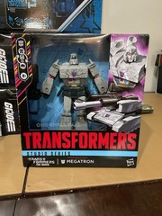 Transformers Studio Series MTMTE Leader 86 Megatron Battle Damaged New
