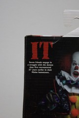NECA IT (1990) Pennywise 8 Inch Clothed Action Figure