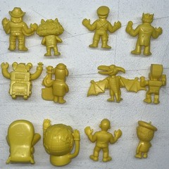 Pee-wee’s playhouse Keshi Surprise Super 7 Figures yellow full set of 12, muscle