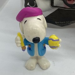 Peanuts Snoopy Charlie Brown PVC Figures Whitman’s Easter Halloween DVD LOT 11