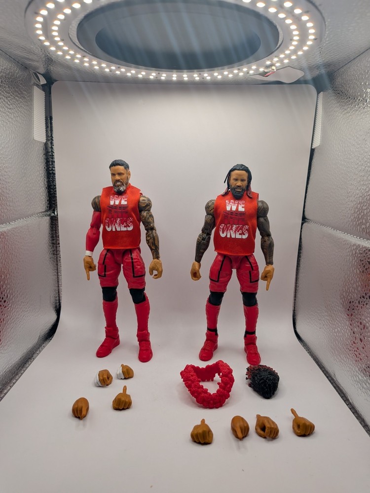 WWE Elite Jimmy and Jey Uso Series 106 Wrestling Action Figure: Bloodline Gear