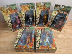 NIB Futurama Series 4-6 Robot Santa Figure Complete Set – Toynami