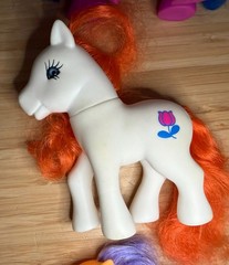 Vintage Hasbro My Little Pony & Trolls Toy 19x Figure LOT + Gi-Go Ponies mlp