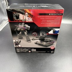 Transformers Studio Series The Transformers: The Movie Leader Class Megatron