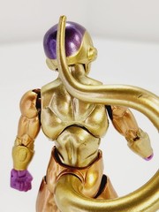 Bandai Dragon Ball Evolve Golden Frieza Figure